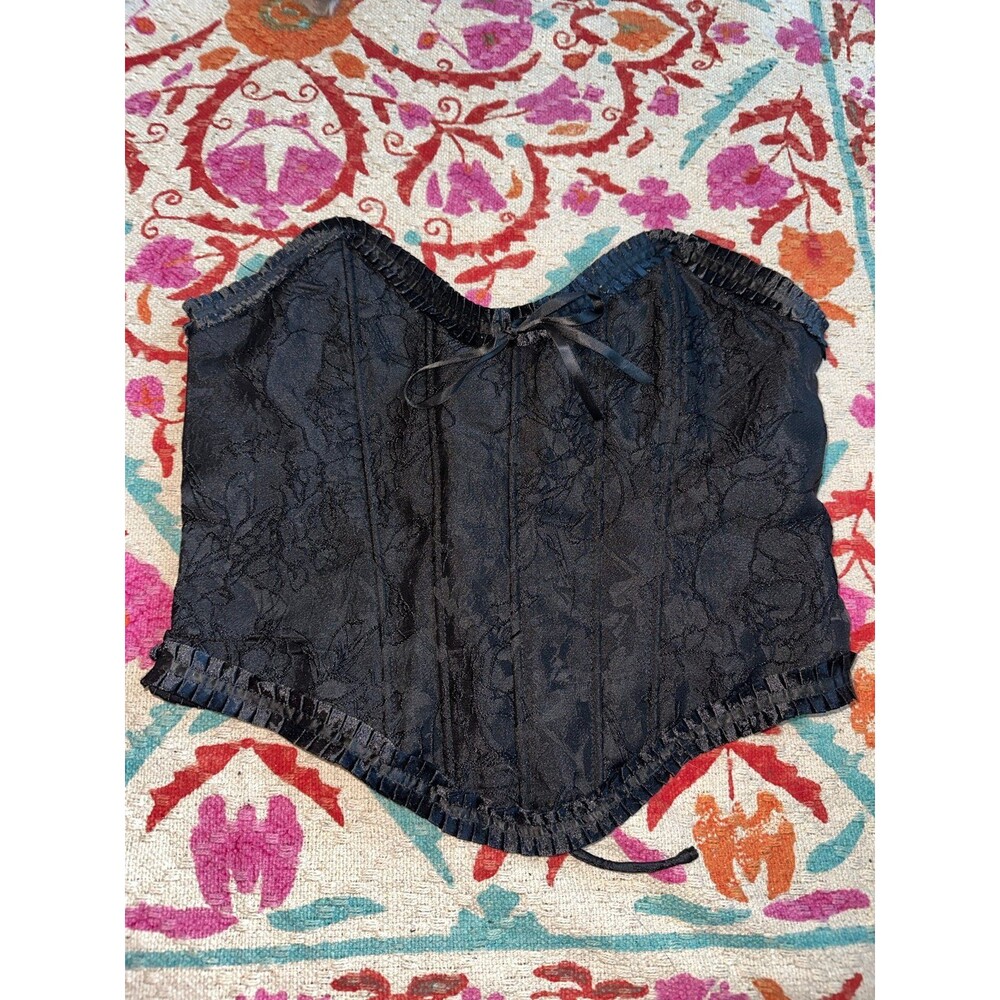 Windsor black lace corset